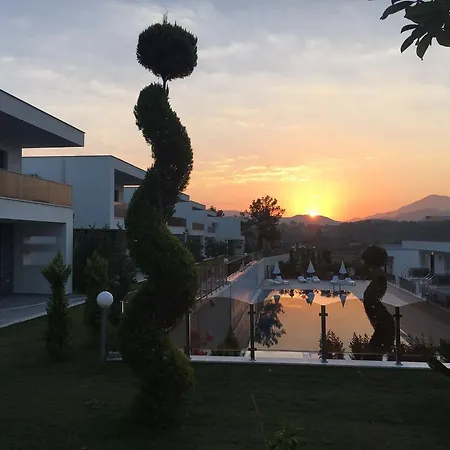 Vilă Ada Villas Beverly Hills