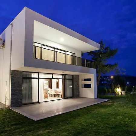 Vilă Ada Villas Beverly Hills